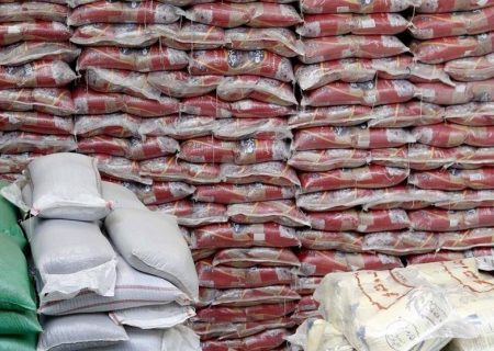 بلاتکلیفی 100 هزار تن برنج دپوشده در گمرک