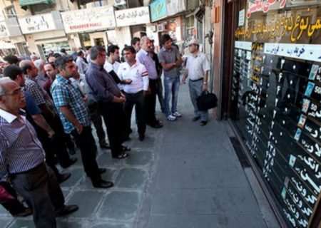 دلار پشت سر درهم راه افتاد؟ / معامله‌گران بازار ارز محتاط شدند