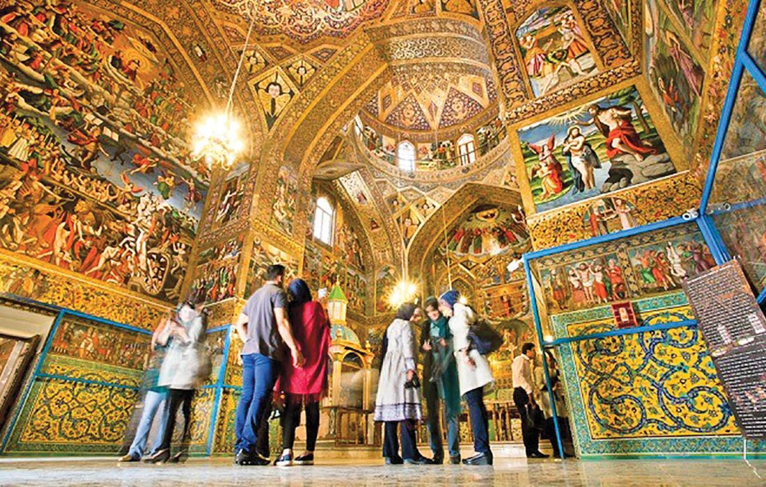 سايه مرگ بر سر صنعت گردشگري ایران / 16 قاره به اتباع خود توصیه كرده‌اند که به ایران سفر نکنند!