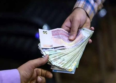 آقای رئیس جمهور! اول دستمزدها را افزایش بده، بعد قيمت سوخت را اصلاح کن