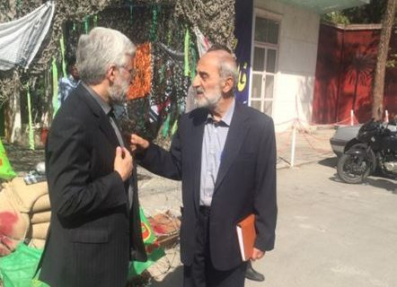 اگر یک بار تنگه هرمز را ببندیم تا شریعتمداری دلش خوش بشود و حکومتی هم به جلیلی بدهیم دیگر همه مشکلات حل می‌شود!