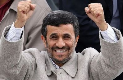 یک سر تمام بدبختی‌های مملکت احمدی نژاد است!