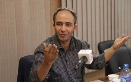 اعتماد در اقتصاد از دست رفته است / ریال را به تومان تبدیل کنند بهتر است