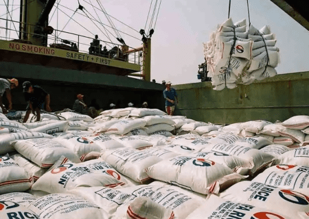 فساد بزرگ در حوزه واردات برنج / ماجرای واردات ۶۰ هزار تن برنج تقلبي هندي که در دولت رئیسی مجوز گرفته بود چیست؟
