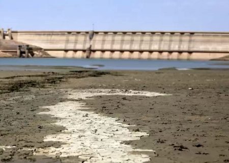 وضعیت سدهای کشور وخیم است / ۵۶ درصد سدها آبی ندارند!