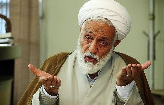 هر کس نمی‌خواهد جریمه شود، یک روسری سرش بیاندازد و بیاید بیرون، اینکه کار سختی نیست!