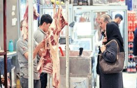 رقابت خانواده ایرانی با «دلار سلیمانیه و دبی» بر سر خرید گوشت!