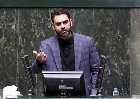 عصبانیت شدید ثابتی از واگذاری ایران خودرو / ثابتی: اگر دوربین مخفی است، بگویید ما هم بدانیم!