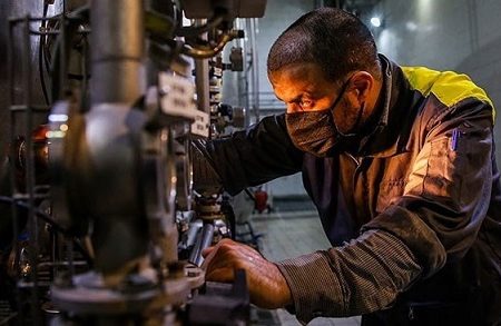 نیمه‌پنهان اقتصاد رانتی در ایران / عواقب حمایت‌گرایی از صنایع زیان‌ده