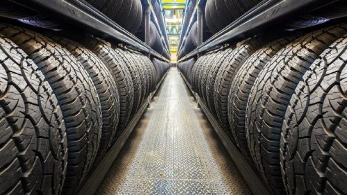 رکود سنگین در بازار لاستیک / تایرهای دولتی مشتری ندارند!
