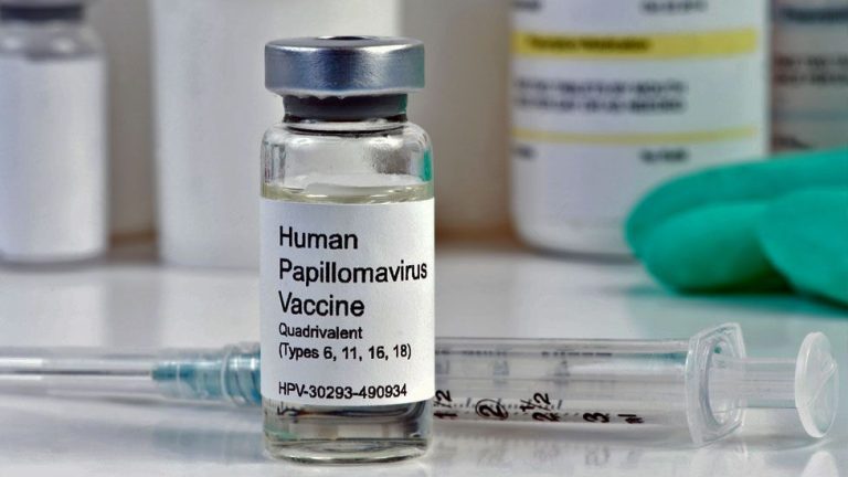 جولان دلالان در بازار سیاه واکسن HPV / قیمت نجومی برای داروی تقلبی!