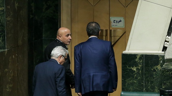 اوج گیری قیمت‌ها پس از استیضاح همتی + اینفوگرافیک