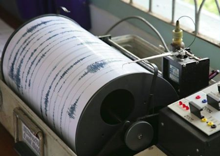 تبعات به سرقت رفتن تجهیزات لرزه‌نگاری و زلزله‌شناسی آن هم در شرایط تحریمی! / زارع: سارقان خیری از سرقت تجهیزات لرزه‌نگاری نمی‌بینند