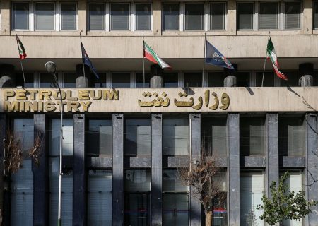 پنهانکاری سفت و سخت وزارت نفت در آمار صادرات نفتی / نفت ایران آلوده است؟