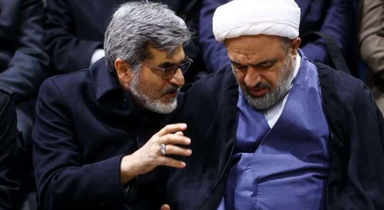 ترس تندروهای مجلس از توافق ایران و آمریکا / کوچک زاده: ای ملت بدانید مجلس خبری از مذاکرات ندارد/ قالیباف: از طرف مجلس حرف نزنید، حتما مجلس در جریان بوده است