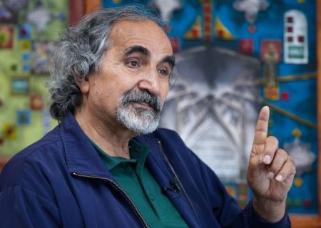 یک بلوغ پنهان در جمهوری اسلامی شکل گرفته / نظام سیاسی ضعیف شده است / به سعید جلیلی باید هزینه و پولی داد که بماند تا دچار میرایی تاریخی شود