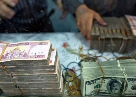 مالیات و تورم؛ دو تیغه‌ی قیچی بر پیکر اقتصاد ایران / سقوط بی سابقه ارزش پول ملی