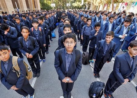 سفره فساد در آموزش و پرورش / بازار مدارس غیرانتفاعی داغ شد