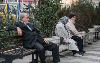 بازنشستگی در ایران مردانه است / نابرابر جنسیتی آشکار در جمعیت بازنشسته صندوق بازنشستگی کشوری