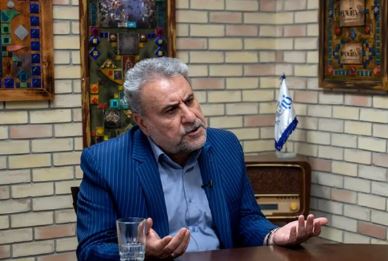 وقتی همه مشغول مبارزه با سگ‌گردانی بودند، اسرائیل در خاک‌مان پهپاد می‌ساخت / تندروها به کشور خیانت کردند