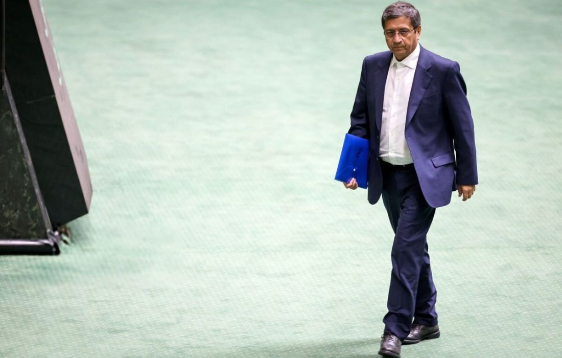 واکنش آقای رئیس کل به جهش ساعتی دلار؛ طبیعی است!