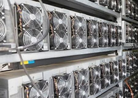 رانت در تاریکی / ماینر‌ها برق را می‌بلعند اما مردم تاوانش را می دهند