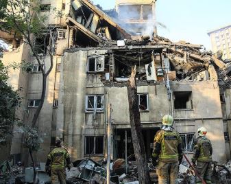 جبران خسارت‌های جنگ در هاله ابهام؛ از تراکم‌فروشی شهرداری تا سکوت مجلس و بی‌عملی دولت