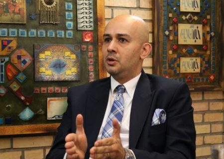 اقتصاد ایران لبه پرتگاه تورم، رکود و بی‌ثباتی / مولوی: مکانیزم ماشه فعال شود، رشد اقتصادی نابود می گردد