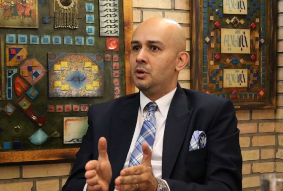 اقتصاد ایران لبه پرتگاه تورم، رکود و بی‌ثباتی / مولوی: مکانیزم ماشه فعال شود، رشد اقتصادی نابود می گردد