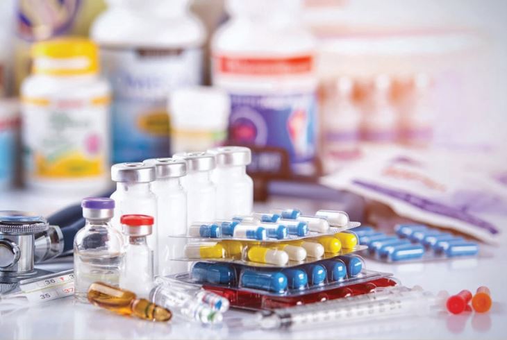 نسخه خودکشی صنعت دارو / بازی تامین اجتماعی با جان بیماران؟