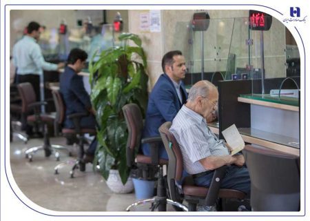 بانک‌های خصوصی حتی زحمت خواندن بخش‌نامه‌ بانک مرکزی را به خود نمی‌دهند و آن را در سطل آشغال می‌اندازند!