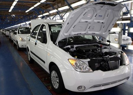 مثلث مرگ صنعت خودرو؛ تحریم‌های چندین ساله، نوسانات شدید ارزی، ساختار مدیریتی ضعیف