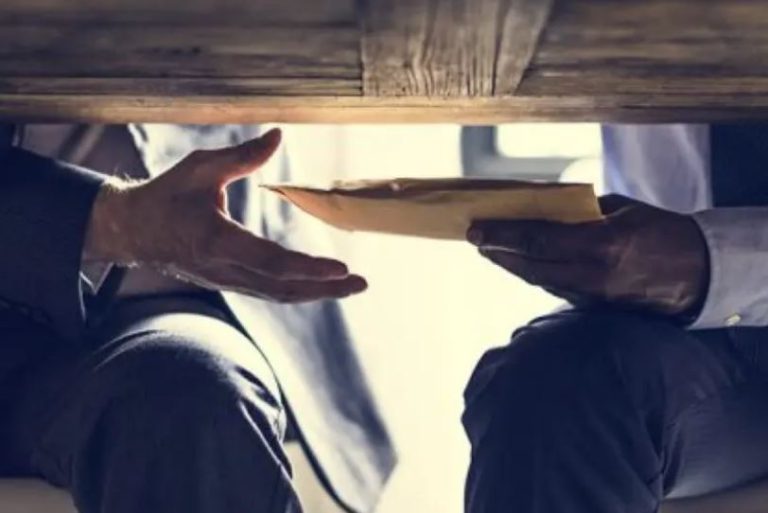رانت‌های پنهان؛ سپر بقای شرکت‌های دولتی‌ و شبه‌دولتی‌
