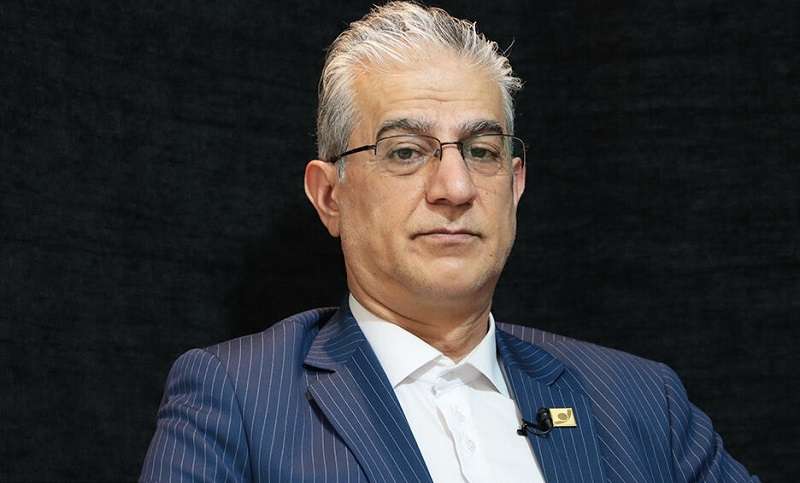 صنایع دارویی و غذایی یکه‌تاز بازار سهام می‌شوند