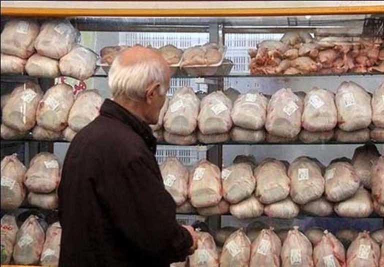 «مرغ» از سفره کارگران پر کشید
