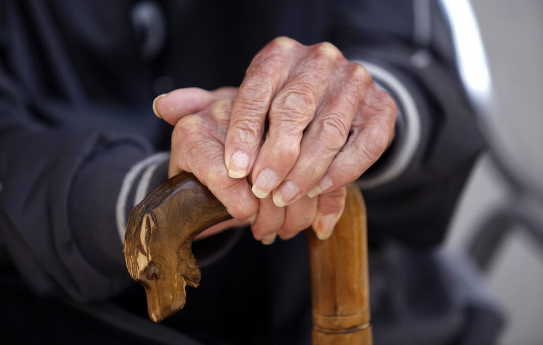 پشت پرده کاهش سهم تامین اجتماعی از حق بیمه تکمیلی  / فرجی: وضعیت درمان بازنشستگان کاملا نامطلوب است