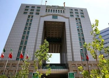 نیمی از مردم مستأجر هستند؛ اما وزارت راه و شهرسازی حتی یک اتاق هم برایشان ندارد!