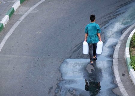 تهران در فاز جیره‌بندیِ خاموش آب / مردم در بی آبی و مسئولان به دنبال طرح‌های خیالی و احمقانه