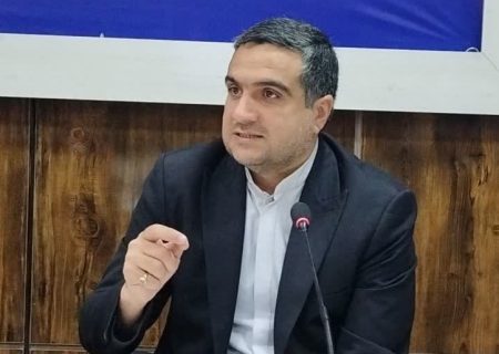 مردم در خانه‌هایشان برنج ندارند، اما تن‌تن برنج یا در دریا ریخته می‌شود یا در بنادر فاسد می‌گردد / همان‌طور که سیم‌کارت سفید داریم، «تسهیلات سفید» هم در این مملکت داریم