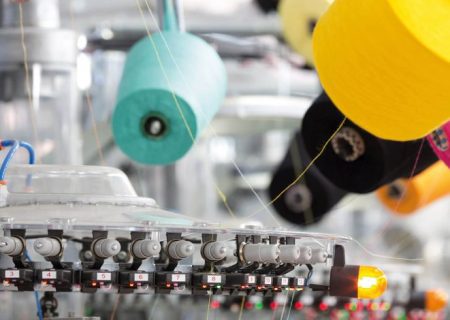 کشتی صنعت نساجی ایران در طوفان مشکلات ارزی و فرسودگی تجهیزات