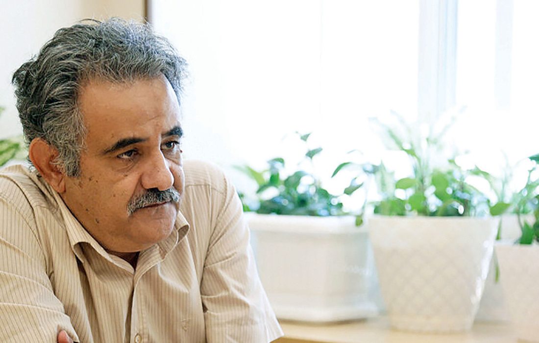 کشور از لحاظ اقتصادی در حال ضعیف شدن است