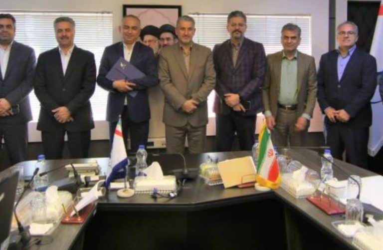 قراگوزلو آمد، مونسان رفت / موسی اسلامیان می رود یا میماند؟